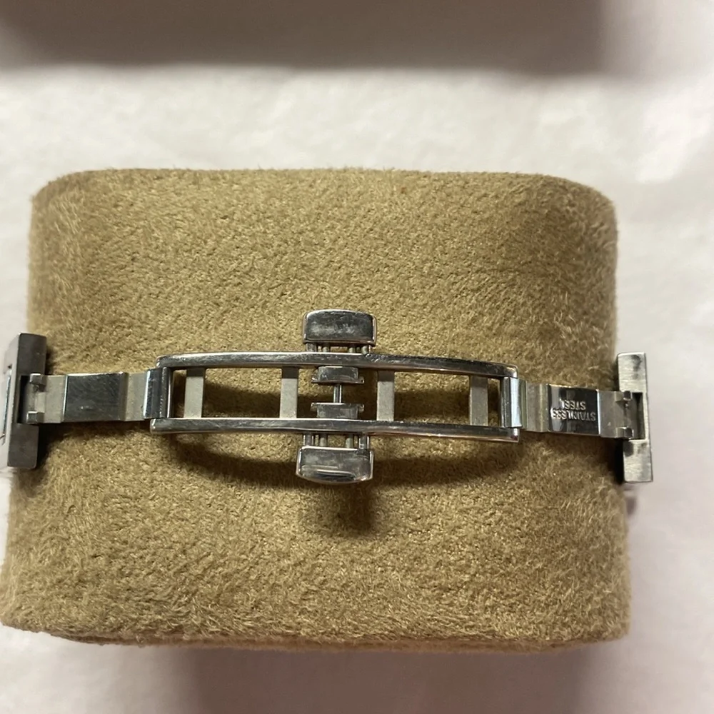 Burberry NIB Silver Round Face watch